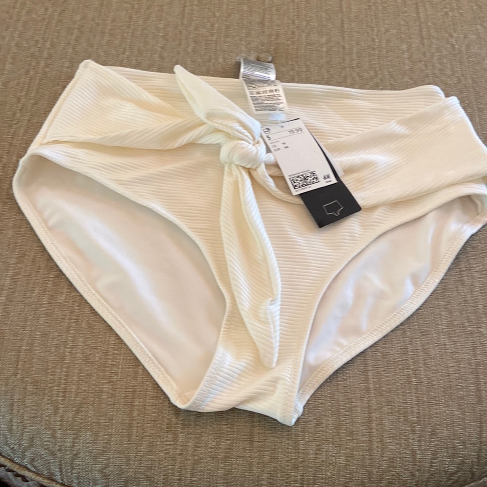 Bathing suit bottom